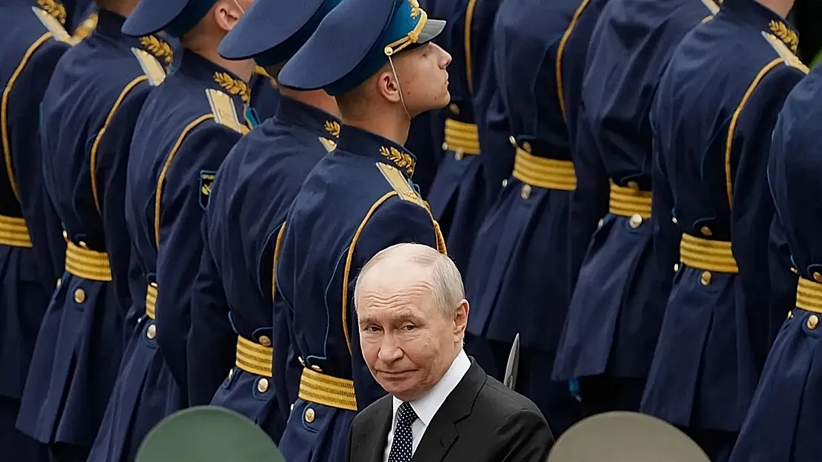 EU narrows ban on Russian combatants to appease France and Italy