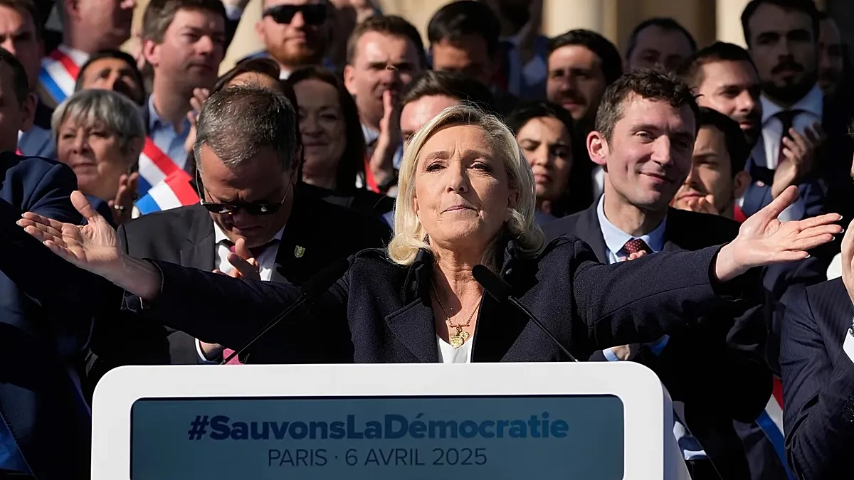 ‘People admire scars’: MEPs fear Le Pen more than Bardella