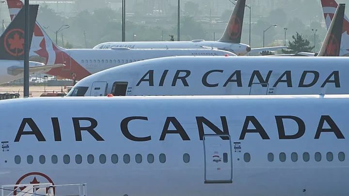 Former Air Canada captain accused of flying for years without the correct license