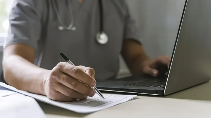 Could AI transform mental health research? New study tests whether LLMs can simulate human emotions