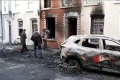 Video. UK: Belfast violence leaves homes burnt and families displaced