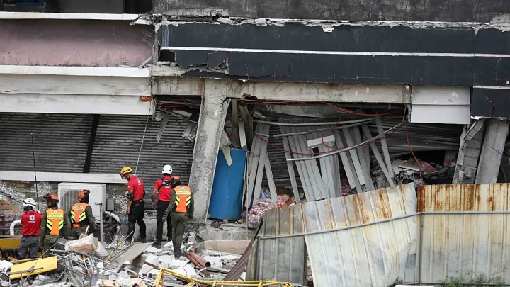 Philippines continues rescue effort after powerful Mindanao quake