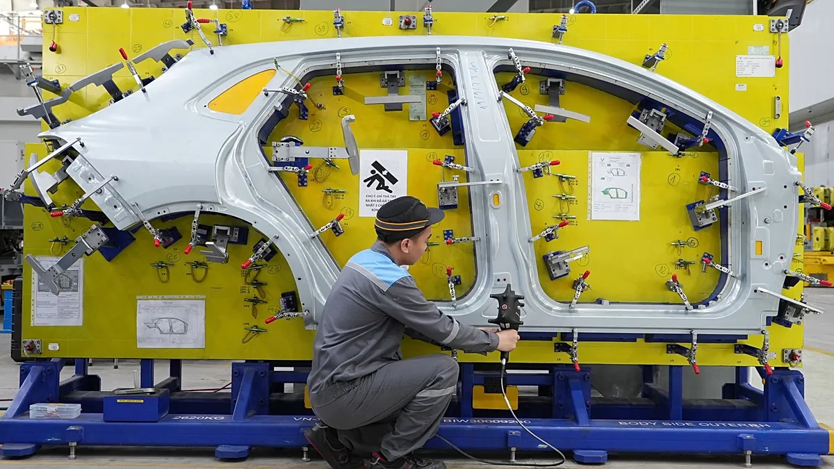 1200x675_cmsv2_b7a95ef8-5cdc-5031-ac36-05530d87d154-9779617