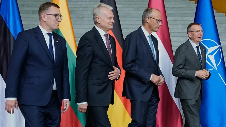 Baltic states summon Russian envoys over false deportation claims