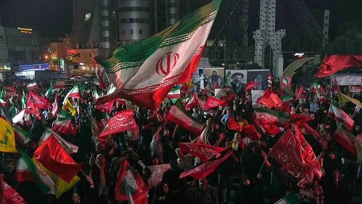US forces strike Iran for seventh consecutive night