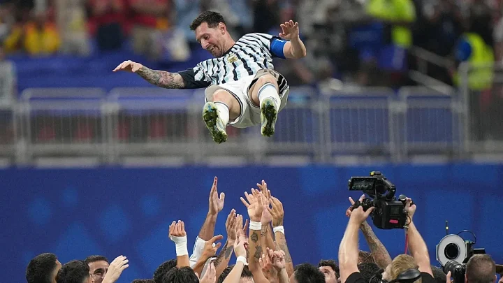 Argentina mount epic comeback to beat Egypt as they move into quarterfinals