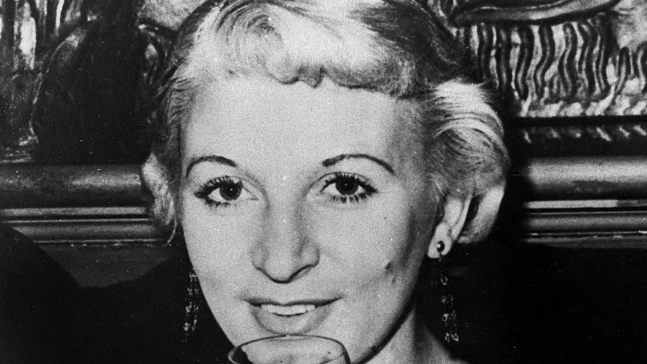 Family of Ruth Ellis, last woman executed in UK, wins posthumous government pardon