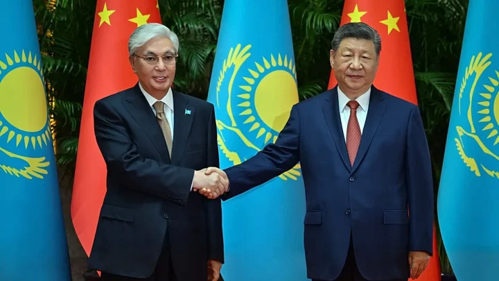 Xi hails ‘new level’ in ties as China and Kazakhstan sign €11.4bn in deals