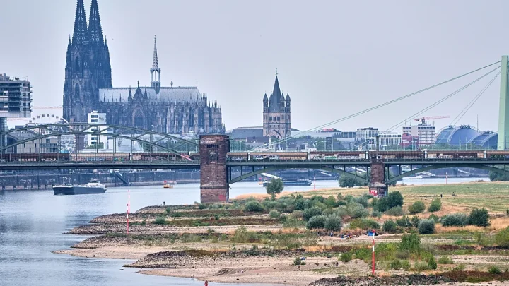 Rhine drought, heatwaves and deaths: Is it time for Germany to enshrine climate protection in law?