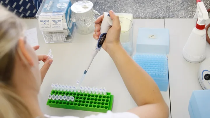 Scientists create first AI-designed viruses to fight drug-resistant superbugs