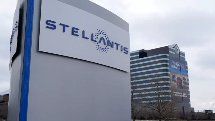 Stellantis recalls 955,000 cars: new setback for group’s credibility