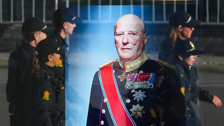 Norway bids farewell to King Harald V as ‘grandfather’ of the nation’s casket arrives at Oslo Cathedral
