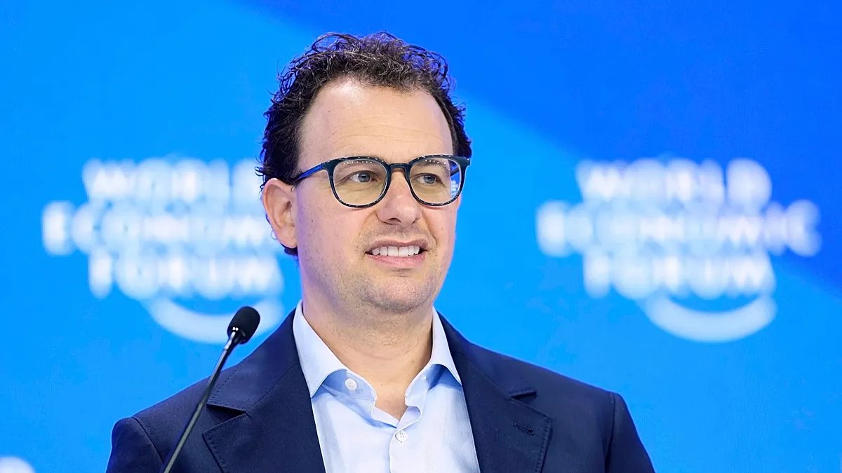 Anthropic CEO Dario Amodei calls on AI companies to slow down AI development amid superintelligence risks