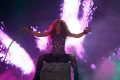 Shakira returns to Spain in fire, tears and ‘Waka Waka’