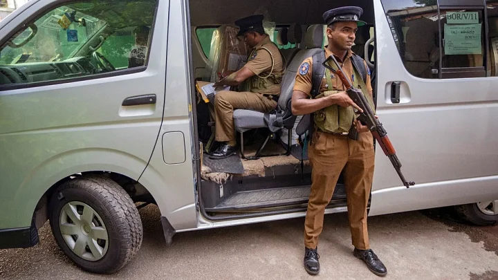 US and Sri Lankan agents bust Pakistan drug network and seize €18m of meth, police say