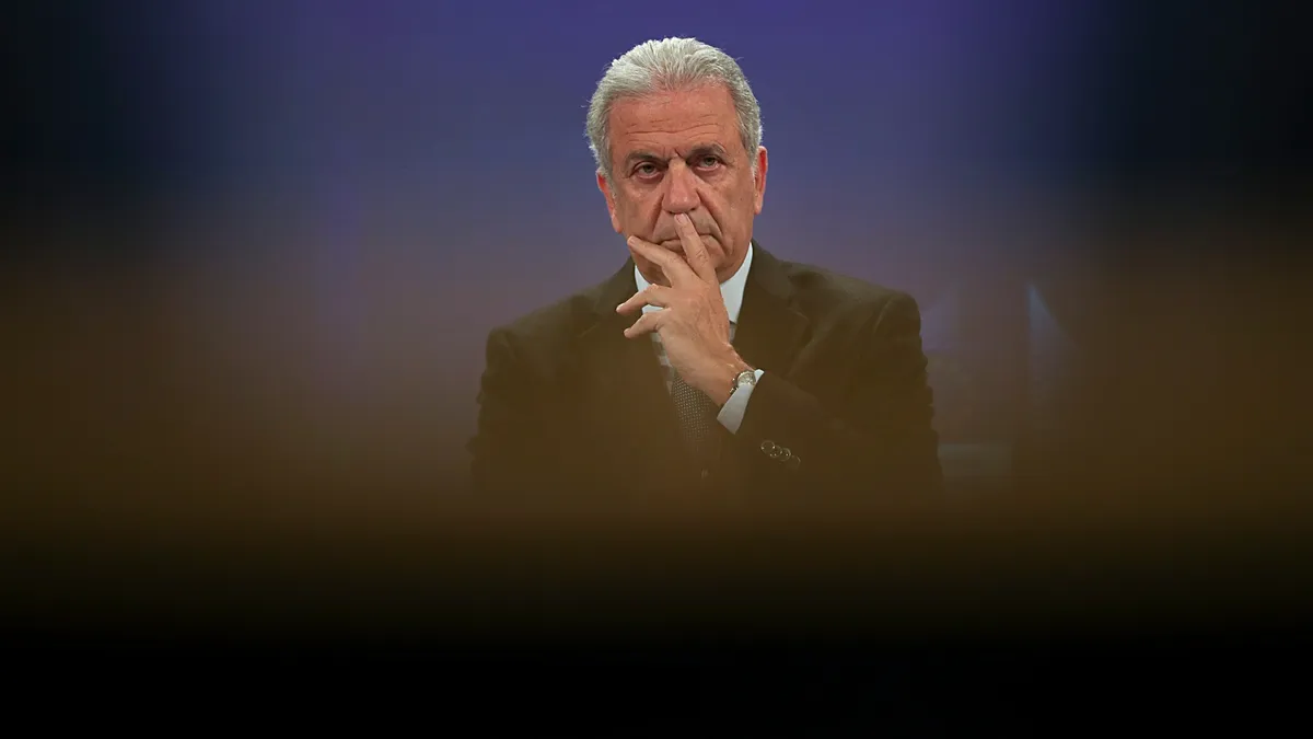 Greek parliament lifts Avramopoulos immunity for Brussels corruption probe